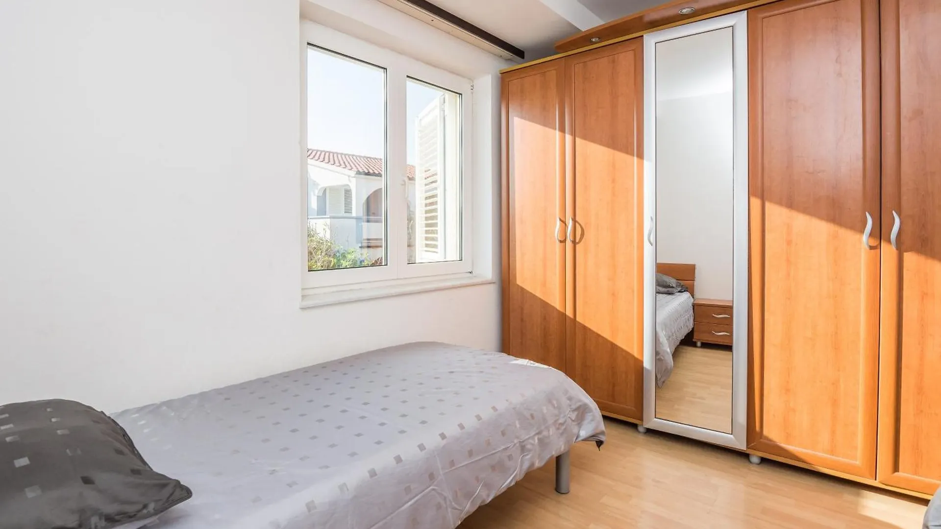 Apartments With A Parking Space Vir - 20354